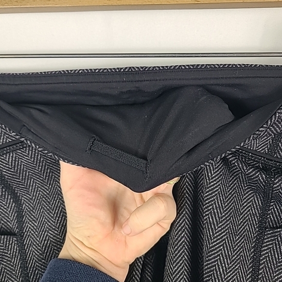 Lululemon Women's Pace Rival Black Grey Herringbone 3 Pocket Waistband Sz 6 - Picture 4 of 8